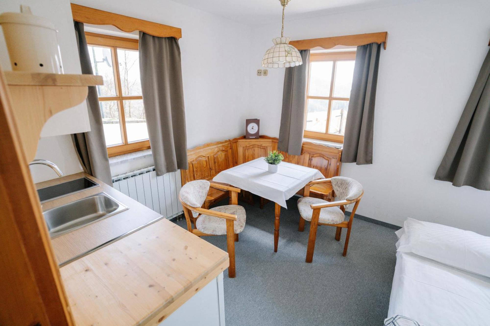 Guesthouse Jelenov greben Podčetrtek Kültér fotó